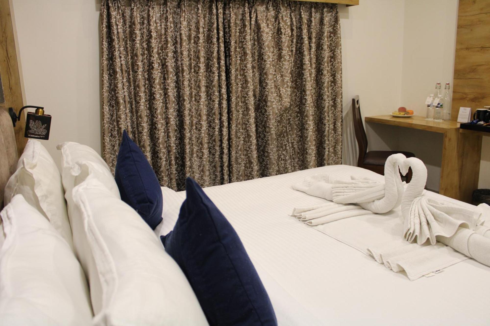 Clarks Collection Somnath Hotel Ngoại thất bức ảnh