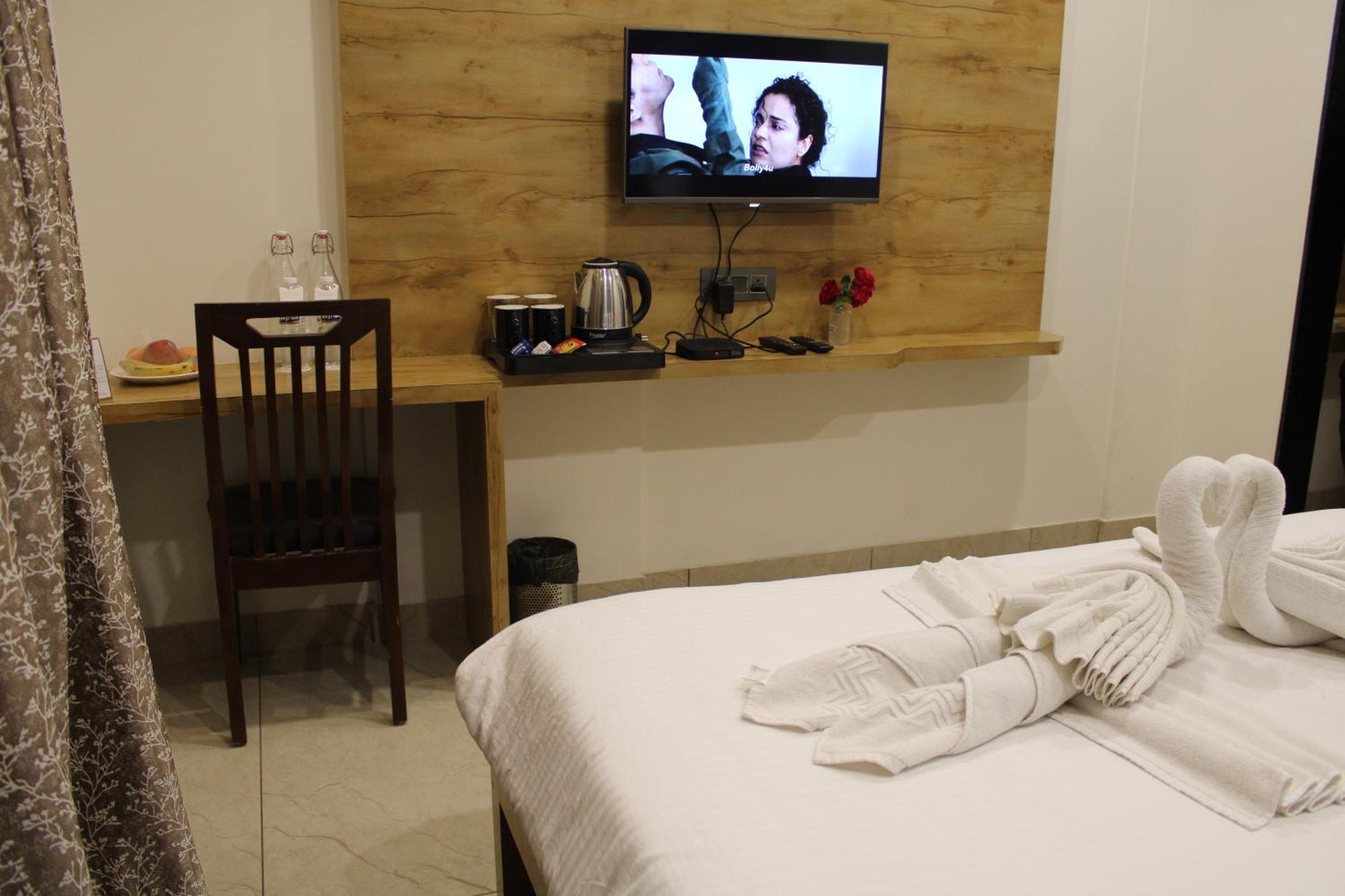 Clarks Collection Somnath Hotel Ngoại thất bức ảnh